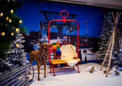 Let's bring the festive theme to your workplace for Christmas 2023