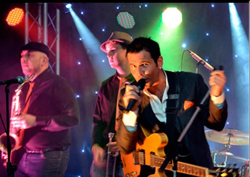 Live Bands & Disco Christmas Parties 2023 at Bistro Live, Milton Keynes
